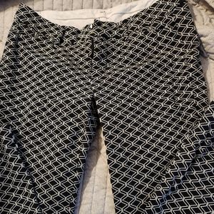 a.n.a. size 4 Black and white, skinny ankle.